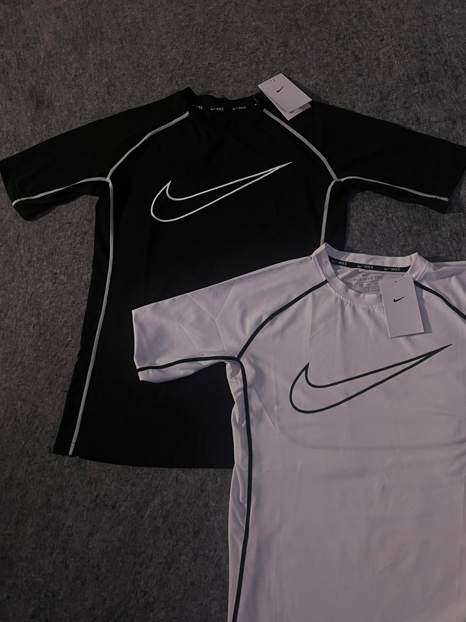 CAMISETA NiKE DRY FIT PRO