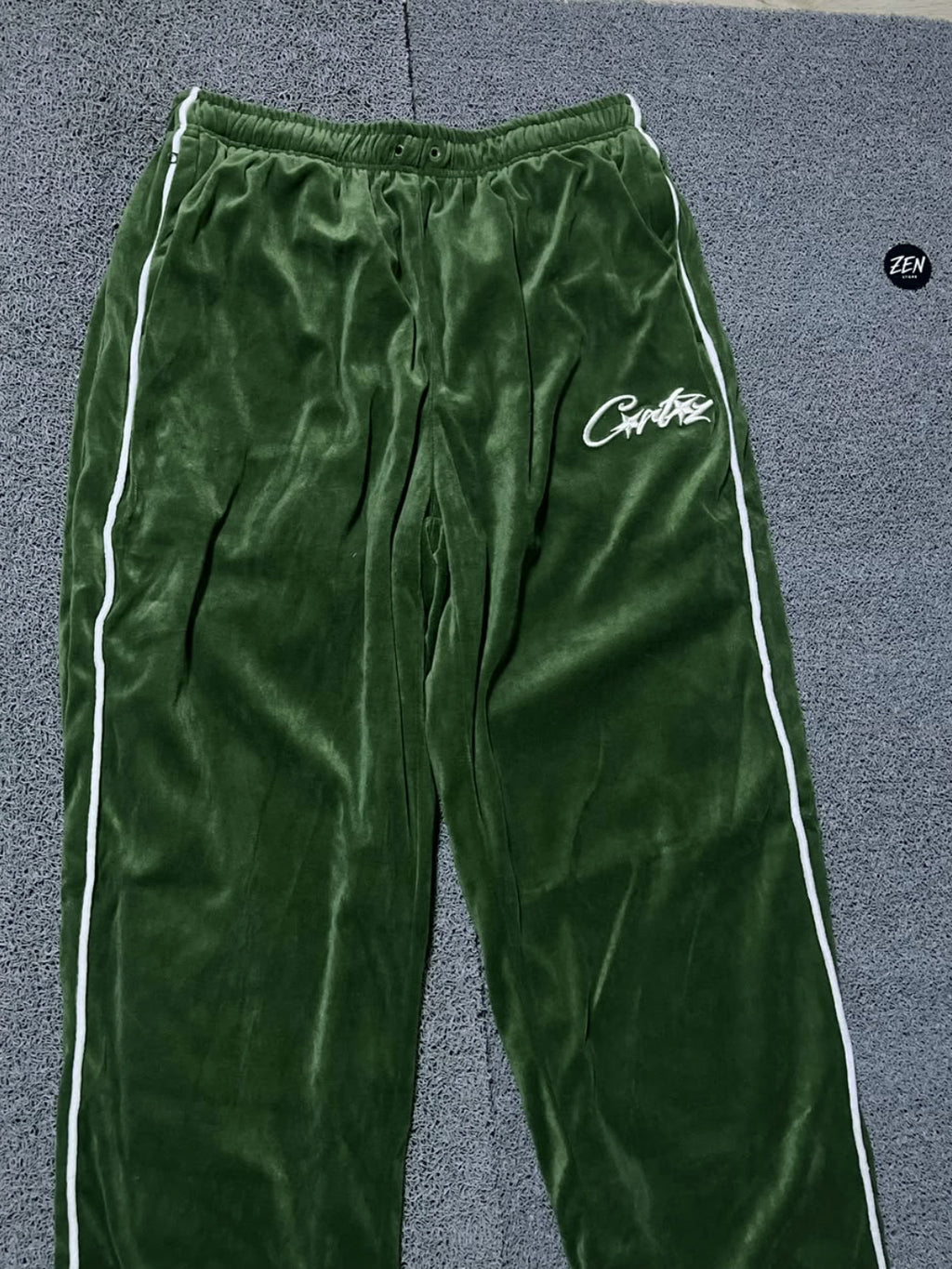 CONJUNTO CORTEZ VELUDO VERDE