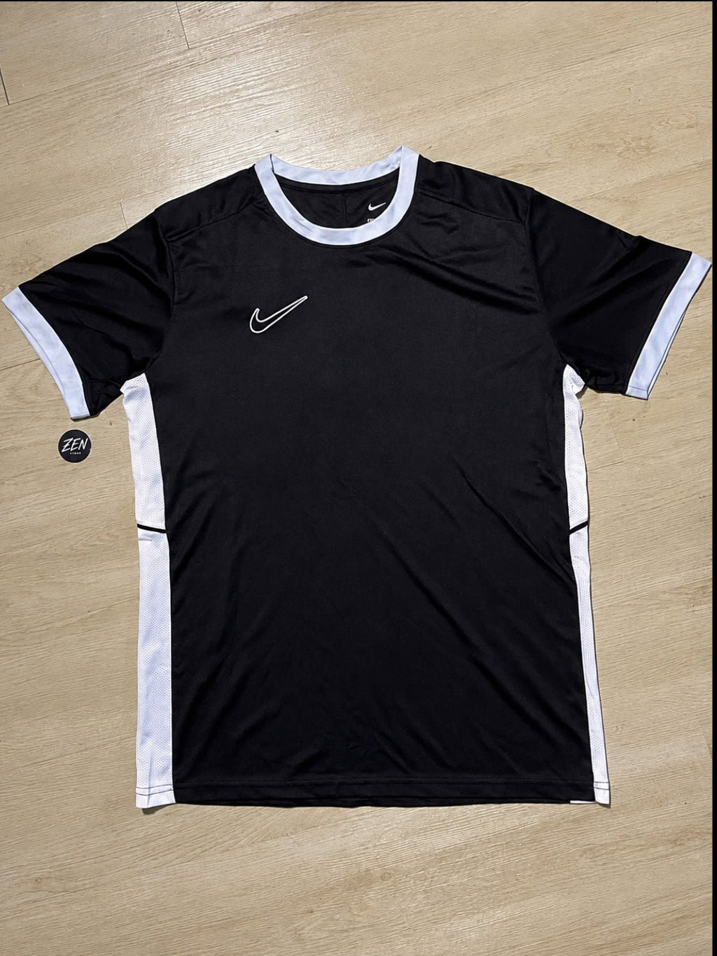 CAMISETA NIKE DRY FIT - ZENSTOREZENSTOREZENSTOREPRETOPCAMISETA NIKE DRY FIT