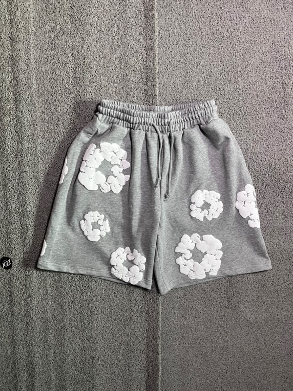 CONJUNTO DENIM TEARS CINZA - ZENSTOREZENSTOREZENSTORECinzaMMCONJUNTO DENIM TEARS CINZA
