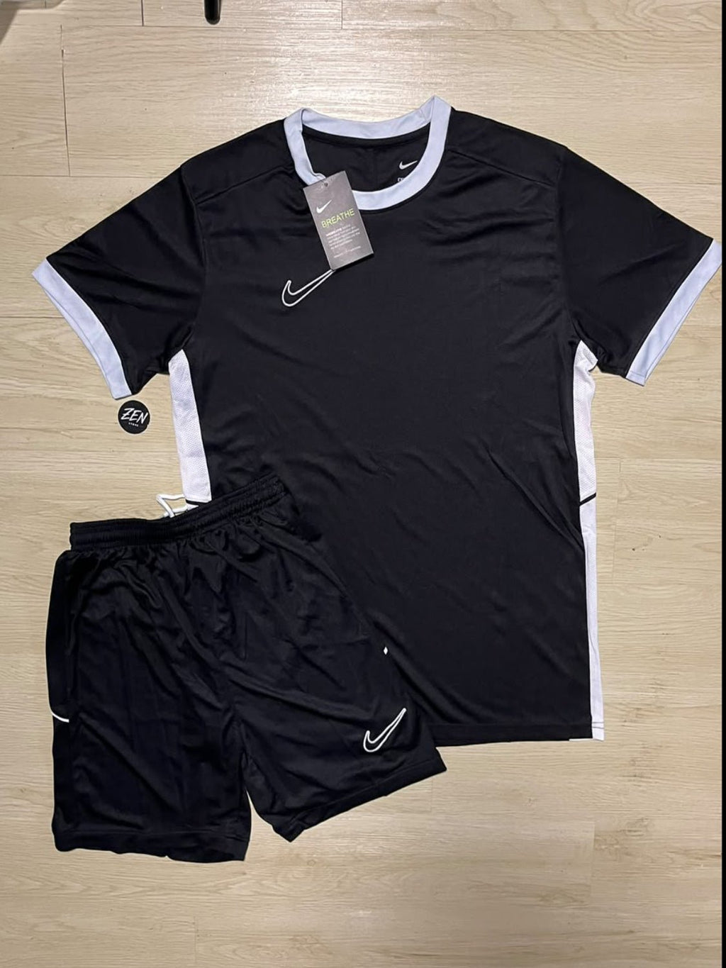 CONJUNTO NIKE DRY FIT - ZENSTOREZENSTOREZENSTOREPRETOPCONJUNTO NIKE DRY FIT