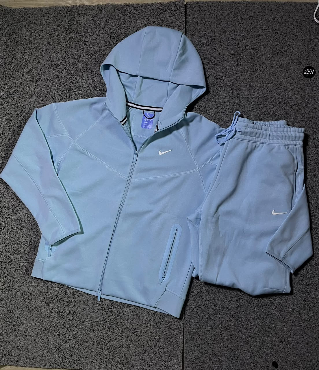 CONJUNTO NIKE NOCTA AZUL - ZENSTOREZENSTOREZENSTOREAzulGCONJUNTO NIKE NOCTA AZUL