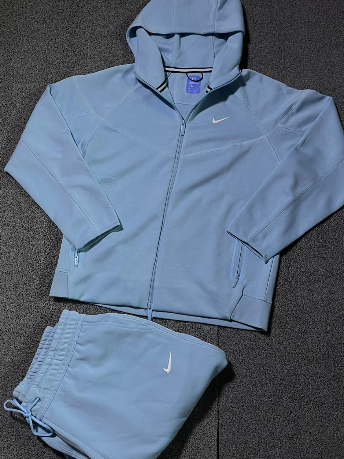CONJUNTO NIKE NOCTA AZUL - ZENSTOREZENSTOREZENSTOREAzulGCONJUNTO NIKE NOCTA AZUL
