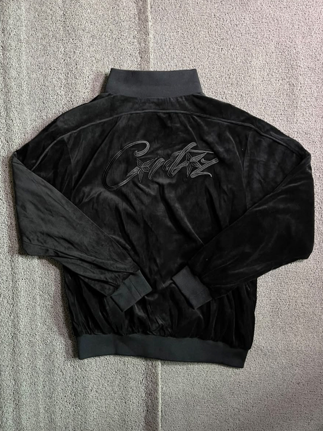 JAQUETA CORTEZ VELUDO ALL BLACK