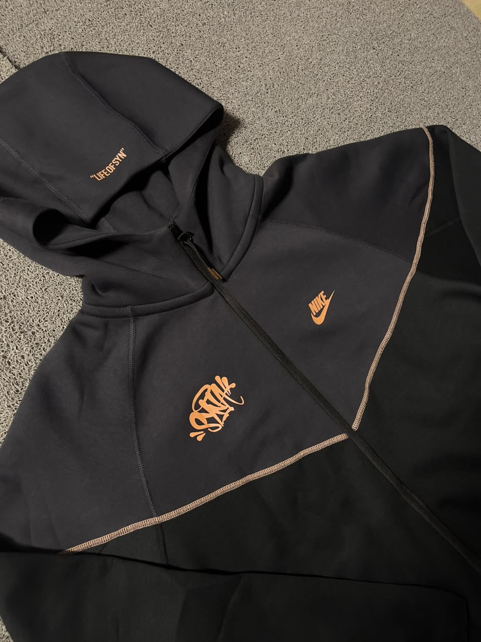 TECH FLEECE NIKE X SYNA WORLD - ZENSTOREZENSTOREZENSTOREPRETOGTECH FLEECE NIKE X SYNA WORLD