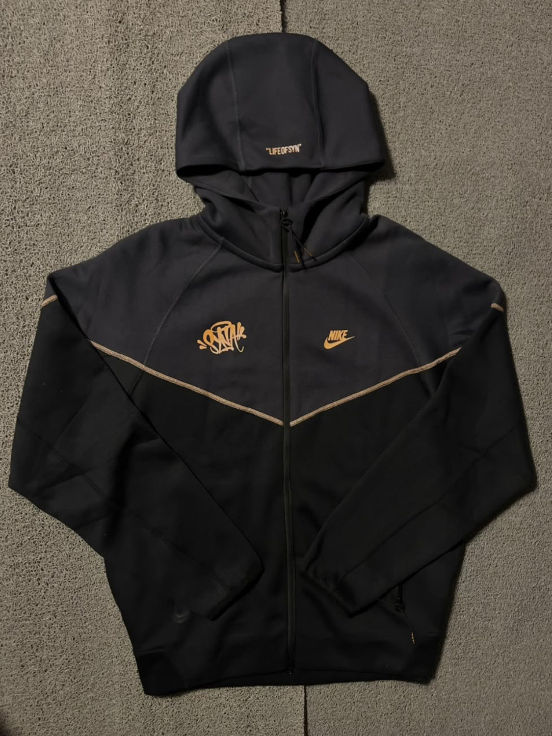 TECH FLEECE NIKE X SYNA WORLD - ZENSTOREZENSTOREZENSTOREPRETOGTECH FLEECE NIKE X SYNA WORLD